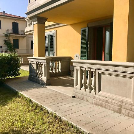 Appartamenti Fronte Mare Castiglioncello Habitación foto